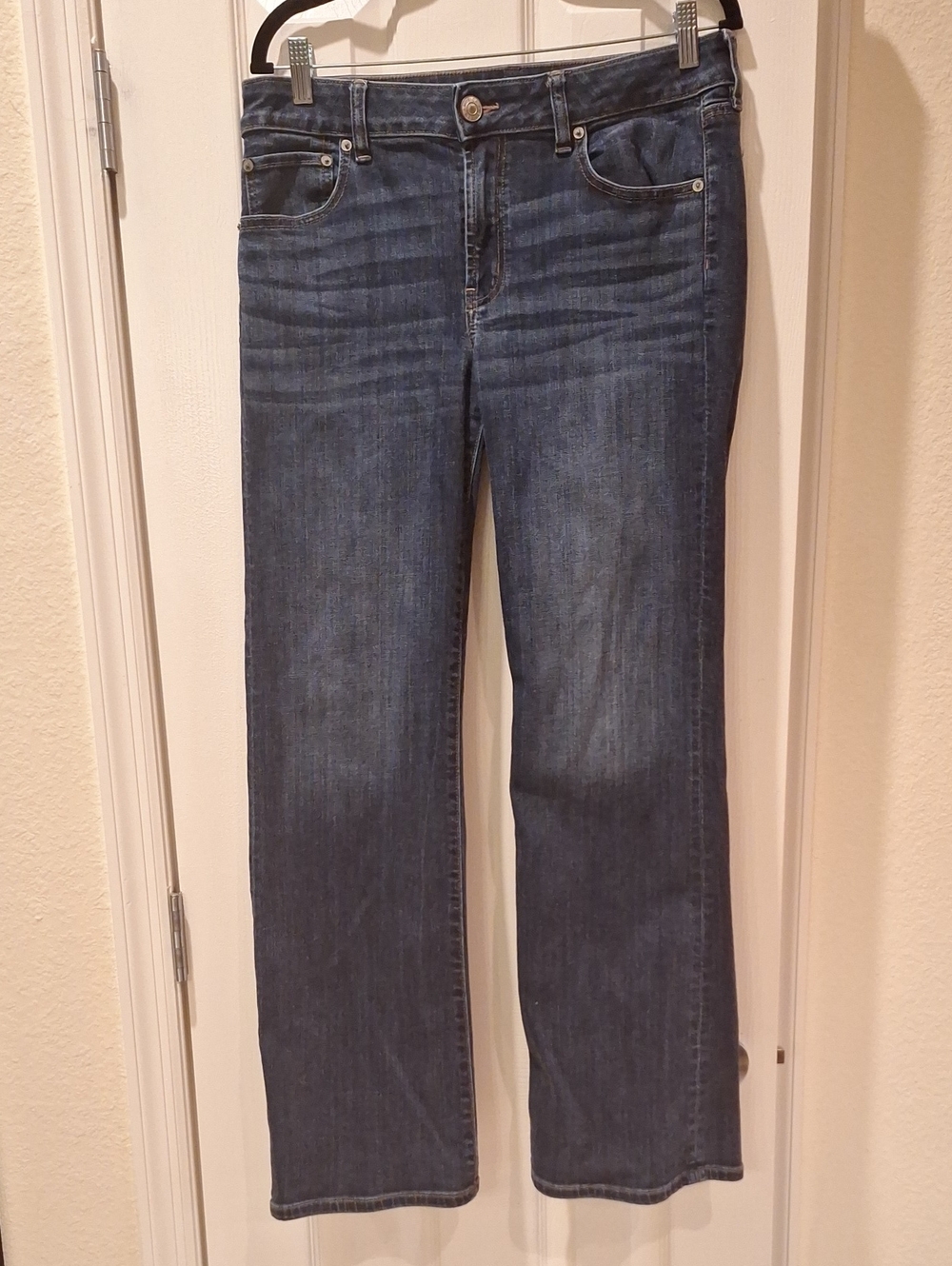 American Eagle Outfitters - Super Stretch Favorite Boyfriend Jeans - 12